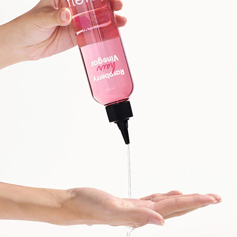 A_pieu_RaspberryHairVinegar_Phot - Cherry Beauty